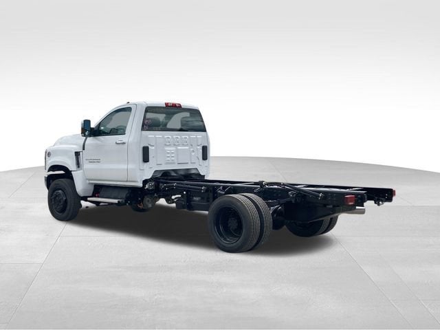 2024 Chevrolet Silverado 5500 HD LT