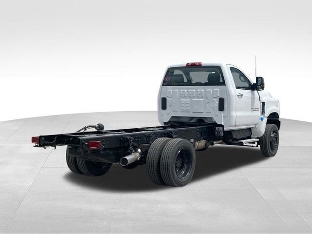2024 Chevrolet Silverado 5500 HD LT
