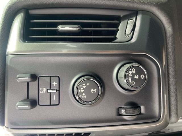 2024 Chevrolet Silverado 5500 HD LT