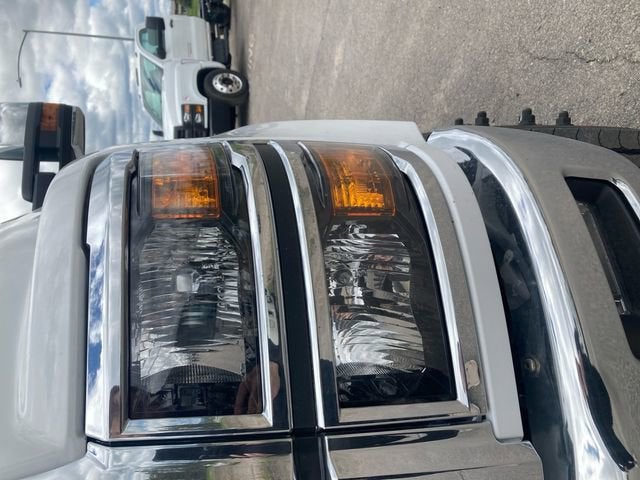 2024 Chevrolet Silverado 5500 HD LT