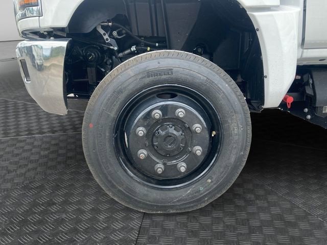 2024 Chevrolet Silverado 5500 HD LT