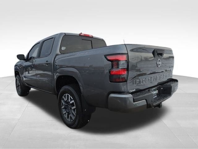 2024 Nissan Frontier SL