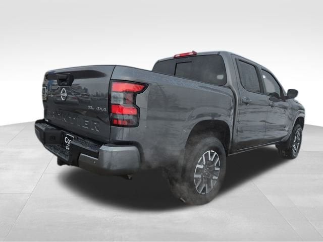 2024 Nissan Frontier SL