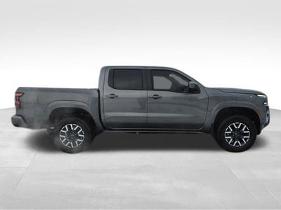 2024 Nissan Frontier SL