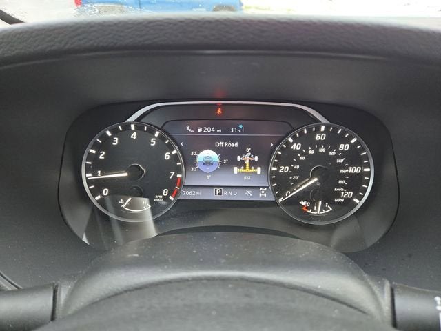 2024 Nissan Frontier SL