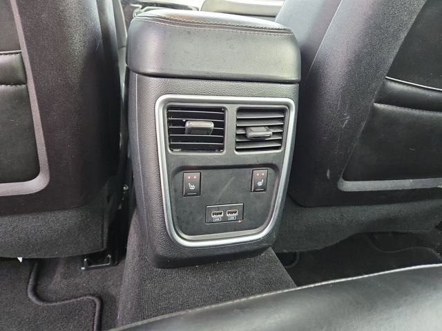 2019 Chrysler 300 Limited