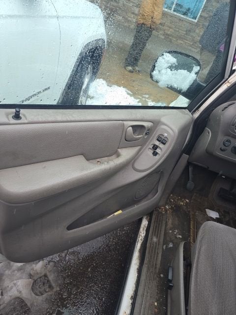 2002 Chrysler Town & Country EX