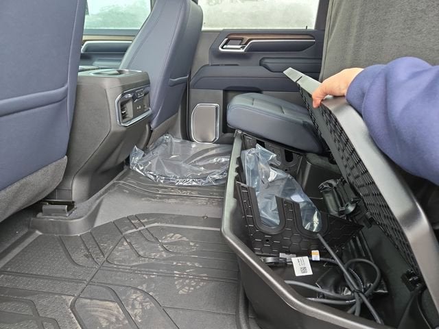 2025 Chevrolet Silverado 3500 HD High Country