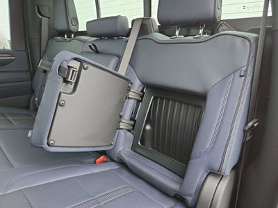 2025 Chevrolet Silverado 3500 HD High Country