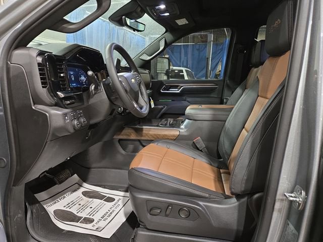 2026 Chevrolet Silverado 3500 HD High Country