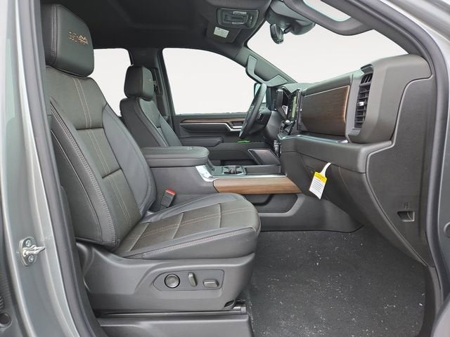 2026 Chevrolet Silverado 3500 HD High Country