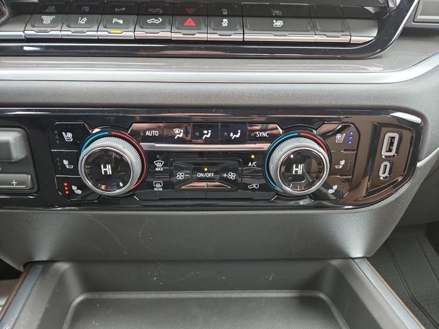 2025 Chevrolet Silverado 3500 HD High Country