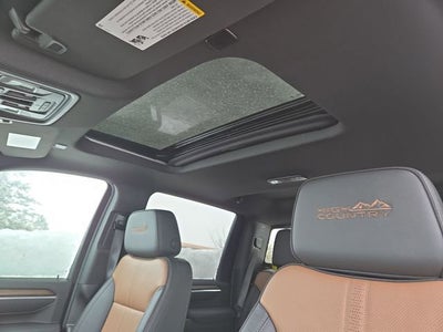 2025 Chevrolet Silverado 3500 HD High Country