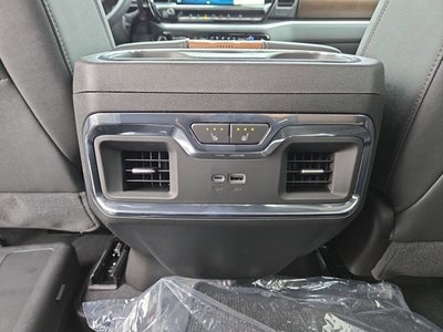 2025 Chevrolet Silverado 3500 HD High Country