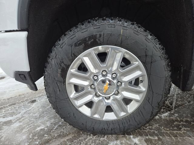 2025 Chevrolet Silverado 3500 HD High Country