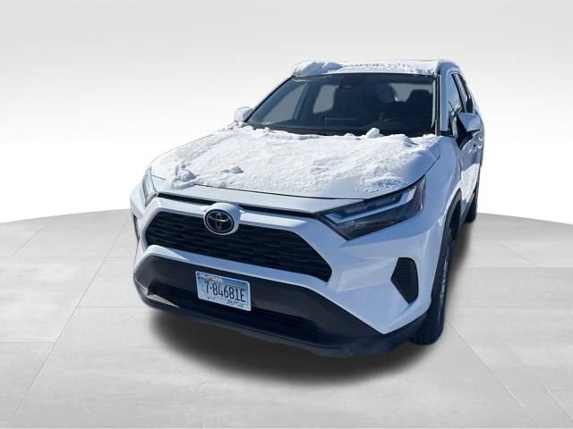 Used 2023 Toyota RAV4 XLE with VIN 2T3P1RFV0PC354983 for sale in Kansas City