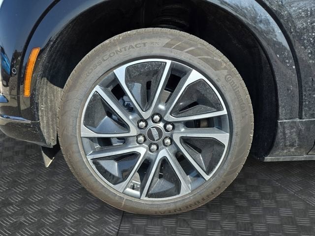 2025 Cadillac OPTIQ Sport 1