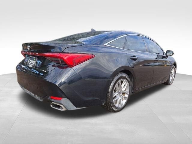 2022 Toyota Avalon XLE