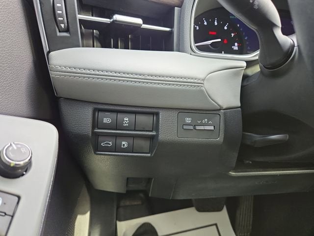 2022 Toyota Avalon XLE