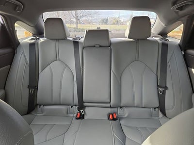 2022 Toyota Avalon XLE