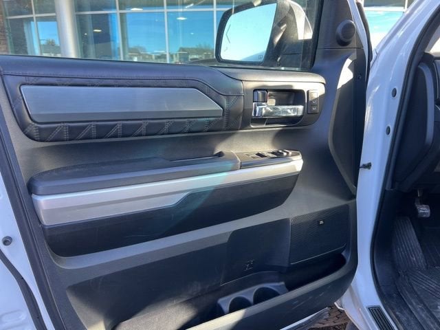 2014 Toyota Tundra 4WD Truck Platinum