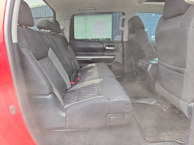 2017 Toyota Tundra 4WD SR5
