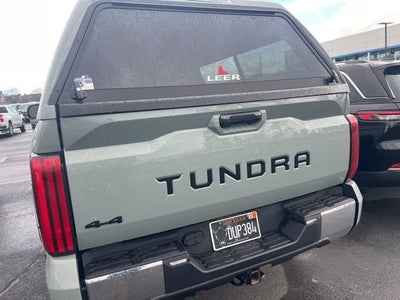 2022 Toyota Tundra 4WD SR5