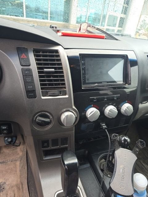 2012 Toyota Tundra 4WD Truck GRADE