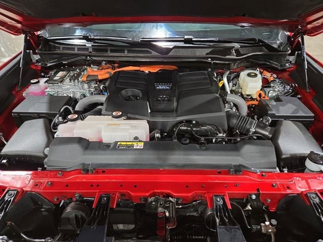 2024 Toyota Sequoia SR5