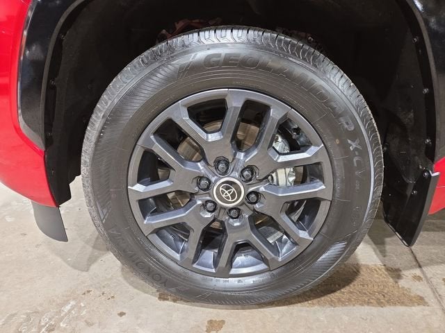 2024 Toyota Sequoia SR5