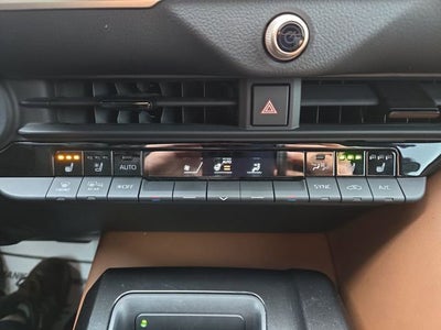 2025 Toyota Crown Signia XLE