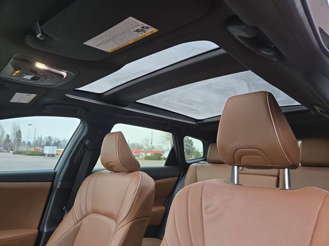 2025 Toyota Crown Signia XLE