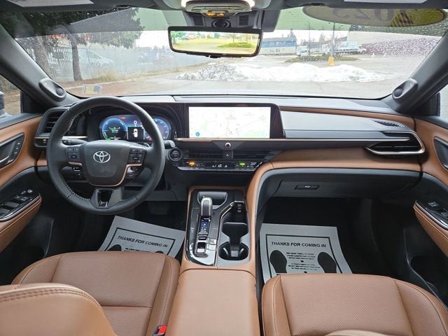 2025 Toyota Crown Signia XLE