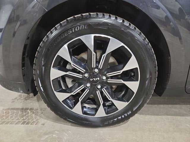 2022 Kia Carnival EX