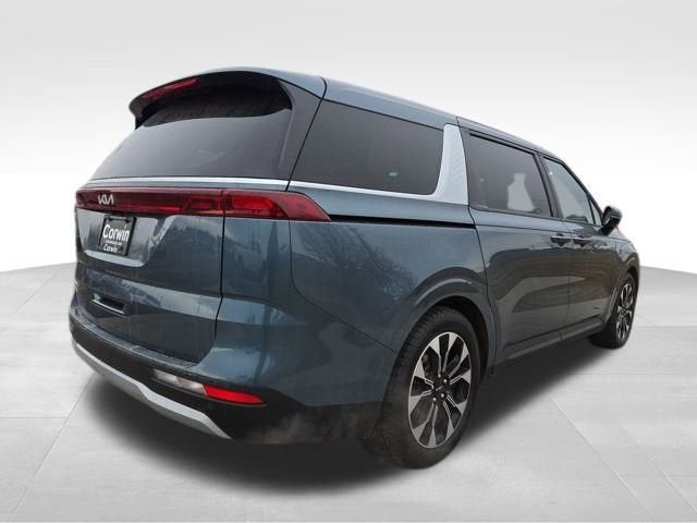 2024 Kia Carnival EX